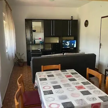 Apartment L&k *